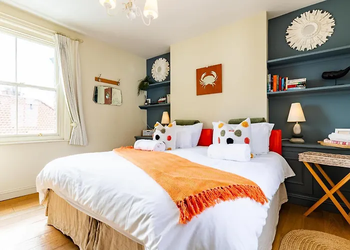 Nyaraló Harbour View House Old Town Sea Views Sleeps 8