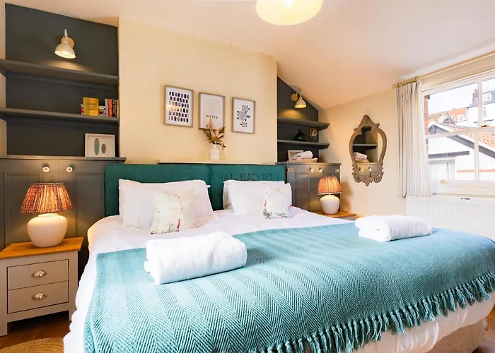 Harbour View House Old Town Sea Views Sleeps 8 Nyaraló