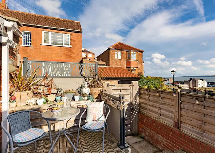 Harbour View House Old Town Sea Views Sleeps 8 Scarborough