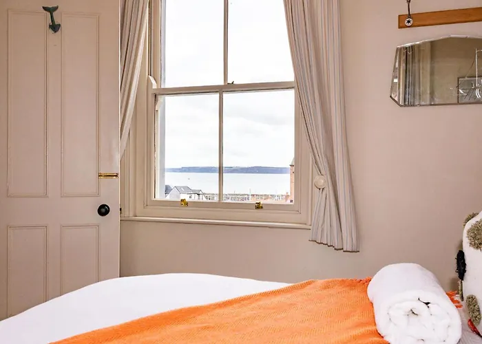 Harbour View House * スカーバラ