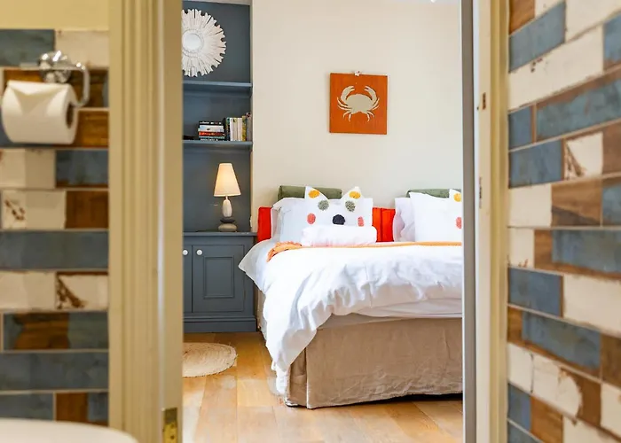 Harbour View House Old Town Sea Views Sleeps 8 Nyaraló Scarborough