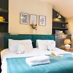 Harbour View House Old Town Sea Views Sleeps 8 Semesterbostad Scarborough