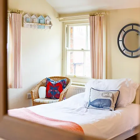 Holiday home Harbour View House *