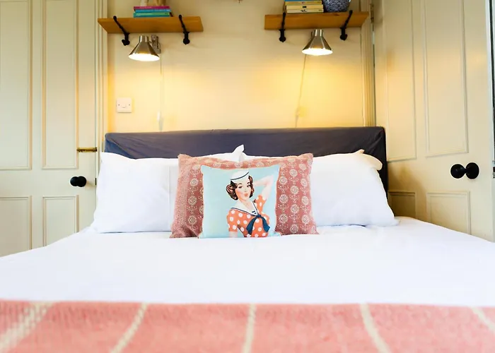 펜션 Harbour View House Old Town Sea Views Sleeps 8 스카버러